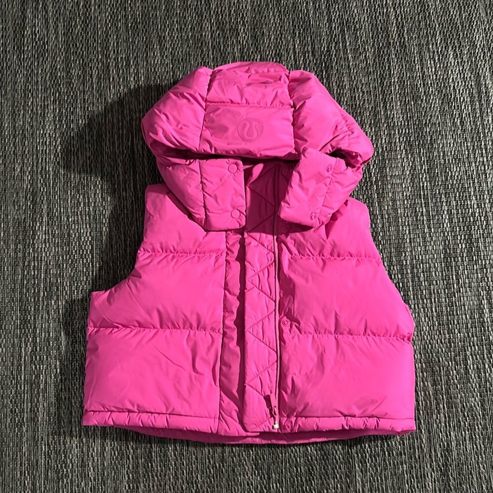 Lululemon Wunder Puff Super Cropped Vest Sonic Pink PrimaLoft Goose Down Size 4